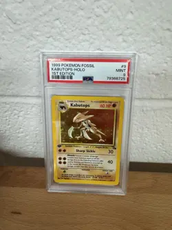 Pokemon - Kabutops Holo - Fossil 1st Edition - PSA 9 - Image 1