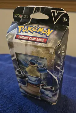 Pokemon TCG V Battle Deck Blastoise Trading Card Game Box (Brand New Sealed)**** 820650808395 - Image 3