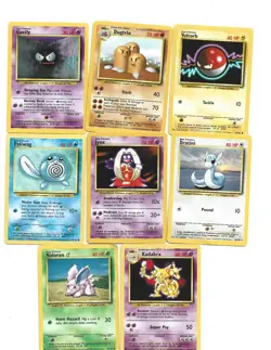 LOT OF 20 POKEMON CARS 102 SERIES BASET (1995,96,98) - Image 1