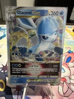 Glaceon VSTAR SWSH197 SWSH: Sword & Shield Promo Cards Holo - Image 1
