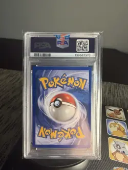 1999 Machamp Base Set Holo 1st Edition Rare PSA 8 Pokemon TCG - Image 2