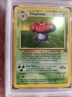 Vileplume Jungle Holo Pokemon Card WOTC NM Mint PSA 8 - Image 2