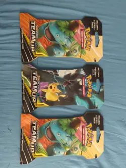 Single Pokemon Sun and Moon Team Up Sleeved Booster Pack Factory Sealed - Image 1