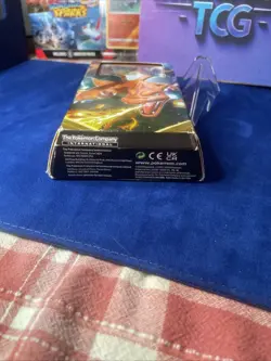 Pokemon Vivid Voltage Charizard Theme Deck Promo Holo in Hand 2020 RARE 820650807572 - Image 5