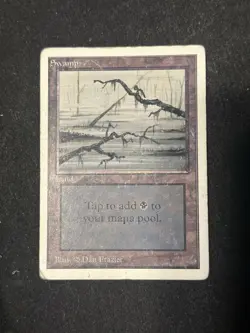 Swamp (C Dark) Unlimited HP Basic Land MAGIC THE GATHERING MTG CARD - Image 1