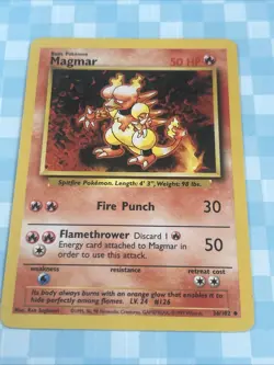 Magmar 36/102 - BASE SET VINTAGE WOTC POKEMON CARD UNLIMITED LP W/ Holder - Image 2