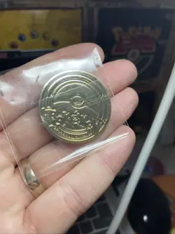 Pokemon Card Game Charizard UPC GOLD COIN | Mint/SEALED, Nintendo TCG Offical - Image 3