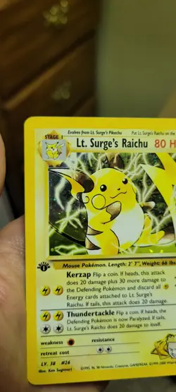 2000 Pokemon Gym Challenge 1st Edition Lt. Surge's Raichu Holo #11/132 LP/MP - Image 4