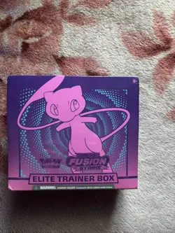 FUSION STRIKE ELITE TRAINER BOX Pokemon Sword & Shield - Factory Sealed NM/Mint 820650809330 - Image 1