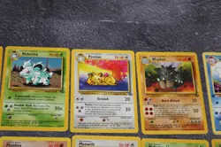 Lot of 21 Vintage Pokemon Cards Jungle Starter Set from 1999, All Different - Image 3