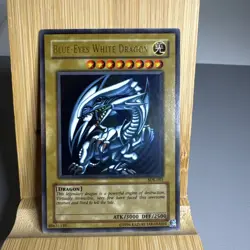 Yu-Gi-Oh! TCG Blue-Eyes White Dragon SDK-001 Ultra Rare Unlimited (MP+) - Image 1