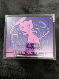 Nintendo Pokemon TCG: Sword & Shield Fusion Strike Elite Trainer Box 820650809330 - Image 1