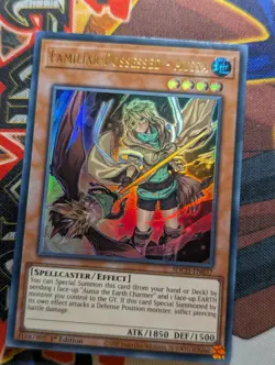 Yugioh Familiar-Possessed - Aussa SDCH-EN037 Alt Ultra Rare 1st Ed LP - Image 1