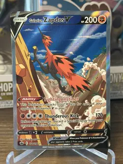 Pokemon Galarian Zapdos V Ultra Rare Full Art Holo 174/198 Chilling Reign MINT - Image 1