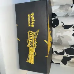 Dusk Mane Necrozma Sun & Moon Ultra Prism Pokemon Elite Trainer Box EMPTY!! TCG - Image 2