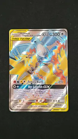 Pokemon - Hidden Fates - Moltres & Zapdos & Articuno GX 66/68 - Image 1