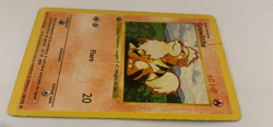 Growlithe 28/102 1st Edition Base Set WOTC Vintage Pokemon Card - Image 3
