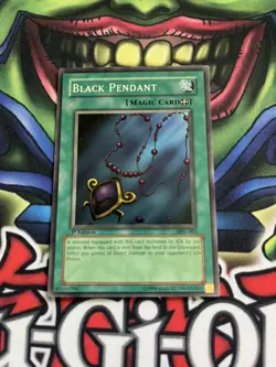 Yugioh Black Pendant MRL-003 Super Rare 1st Ed NM - Image 1