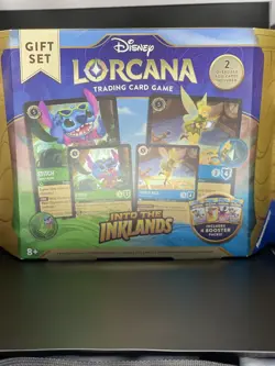 Disney Lorcana: Into The Inklands TCG Gift Set - Image 1
