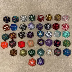 Magic: The Gathering Oversized Spindown D20 Collection - Image 1