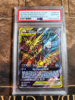 2019 POKEMON SM HIDDEN FATES ETB FULL ART/MOLTRES & ZAPDOS & ARTICUNO GX PSA 10 - Image 1