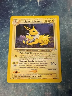 Pokemon Light Jolteon #48/105 - 2002 Unlimited Neo Destiny - MP With Damage - Image 1