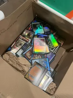 500 Near Mint MTG Magic the Gathering Foil/Holo Lot (Mullti-Color) Unsearched - Image 1