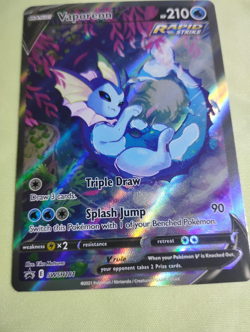 Pokemon TCG English Card Sword & Shield Promo Vaporeon V SWSH181 Full Art Holo - Image 4