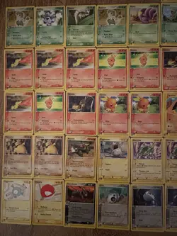 Pokemon TCG EX Ruby & Sapphire 63 Card Lot - Cyndaquil, Torchic, Makuhita - Image 4