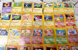 42 random trading card Pokemon lot- 1990s VINTAGE - Image 2