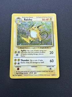 Pokemon Base Set Raichu 14/102 Holo Rare 80 HP 1999-2000 Wizards Copyright - Image 1