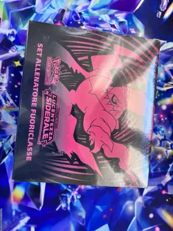 Pokemon Set Allenatore spada E Scudo ETB Lucentezza Siderale Italiano Sealed - Image 1