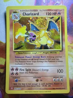 Charizard 003/034 Trading Card Game Classic Holo - Image 1