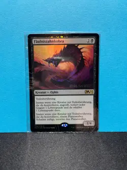 FOIL OVP Faulniszahnkobra / Hooded Blightfang - MTG Magic - Image 1