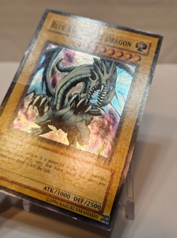 Blue-Eyes White Dragon SKE-001 Super Rare 1st Edition Yugioh 994 - Image 3