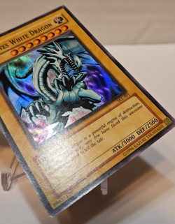 Blue-Eyes White Dragon SKE-001 Super Rare 1st Edition Yugioh 994 - Image 5