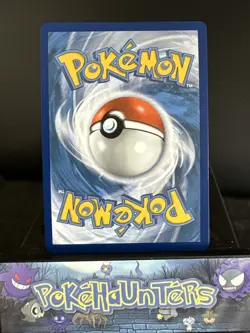 Pokemon Card Victini V 025/202 Sword And Shield Base Near Mint - Image 2