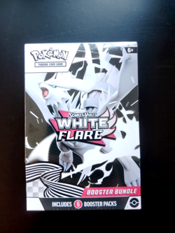 Pokemon TCG Scarlet & Violet White Flare Booster Bundle Factory Sealed - Image 1