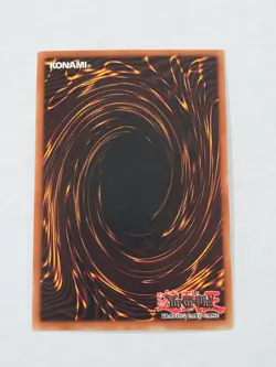 Yu-Gi-Oh! Blue-Eyes Toon Dragon Super Rare SDP-020 Unlimited Edition 1996 - Image 2
