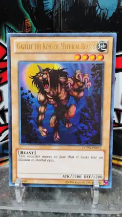 GAZELLE The KING of Mythical Beasts YU-GI-OH Foil Holo Trading Card LCYW-EN011 - Image 1