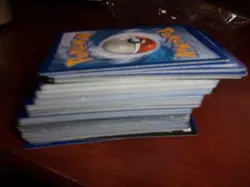 POKEMON ASSORTED LOT OF 100+ CARDS - Image 1