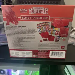 🔥 Pokemon TCG Sword & Shield - Battle Styles - Elite Trainer Box ETB RED - Image 2