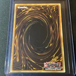 Ultimate Conductor Tyranno MGED-EN014 Maximum Gold: El Dorado 1st Edition - Image 4