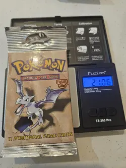 1999 Pokemon Fossil Unlimited Sealed Booster Pack Art Set Of 3 Heavy Packs - Image 2