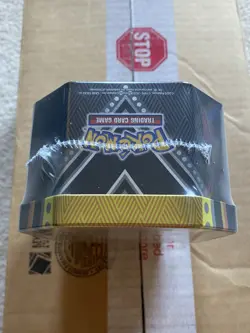 CASE OF 12: Sealed Pokemon TCG Pikachu V Powers Tin 2020 (4 packs) 820650807794 - Image 4