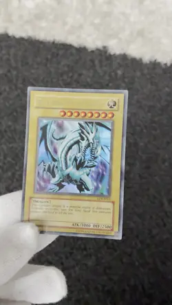 Blue-Eyes White Dragon LOB-E001 Yu-Gi-Oh Legend of Blue Eyes - Image 2