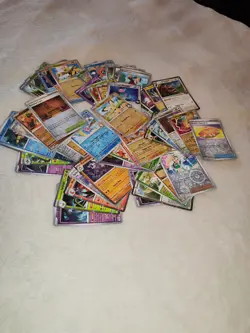 Pokemon Cards 50x Holo & Reverse Holo bundle job lot | Destined rivals bulk - Image 2