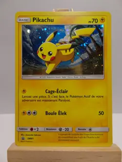 Carte Pokemon " Pikachu " Promo - Holo - SM81 - Soleil & Lune - LP - FR - Image 1