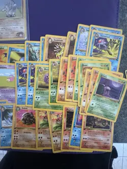 LOT OF 47 VINTAGE POKEOM FIRST EDITION FOSSIL CARDS WITH ONE HOLO WOTC - Image 4