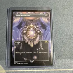 Pearl Medallion (Borderless) Modern Horizons 3 Regular - Image 1